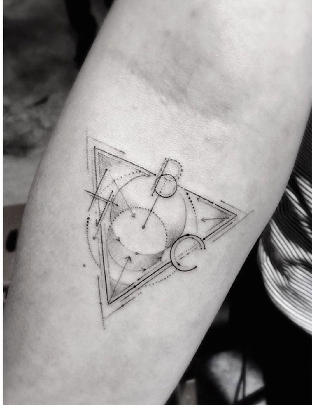 Des-tatouages-géométriques-8